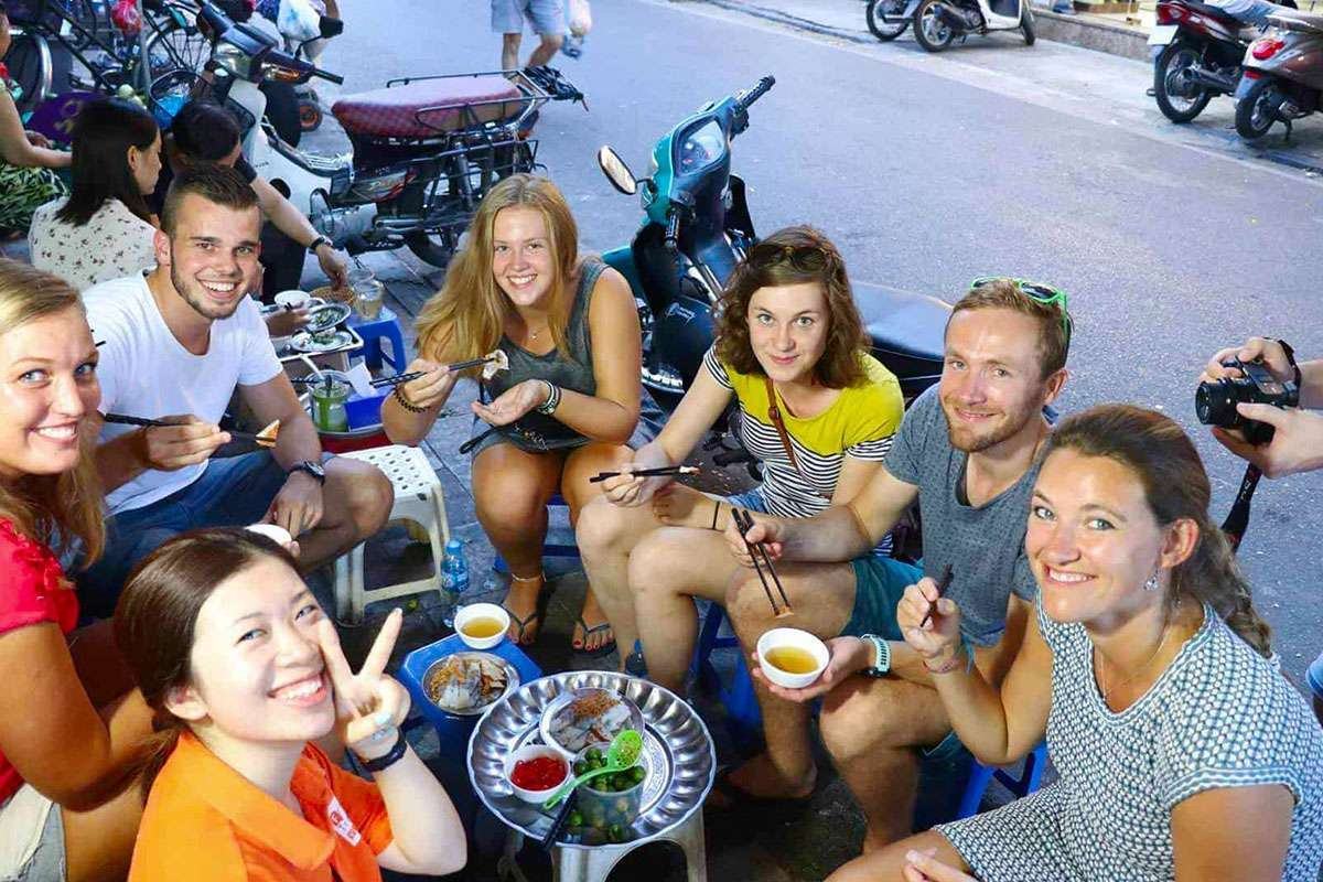 Kinh nghiệm ăn uống ở Hà Nội