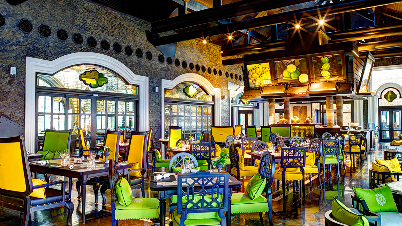 Nhà hàng ăn uống của InterContinental Danang Sun Peninsula Resort