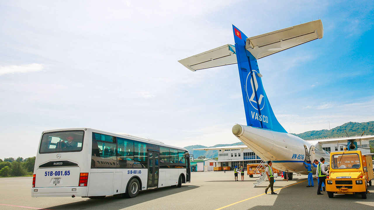 Máy bay và xe khách là 2 phương tiện di chuyển tốt nhất tới Đà Lạt