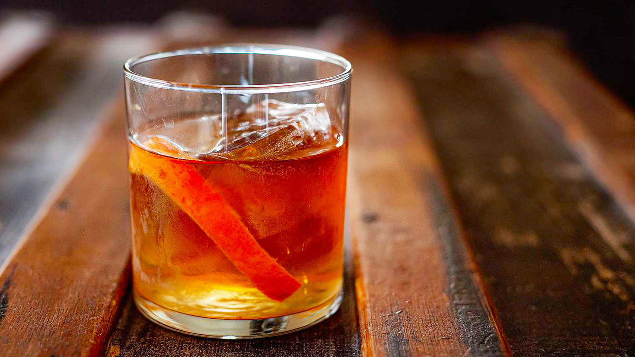 Old Fashioned cocktail